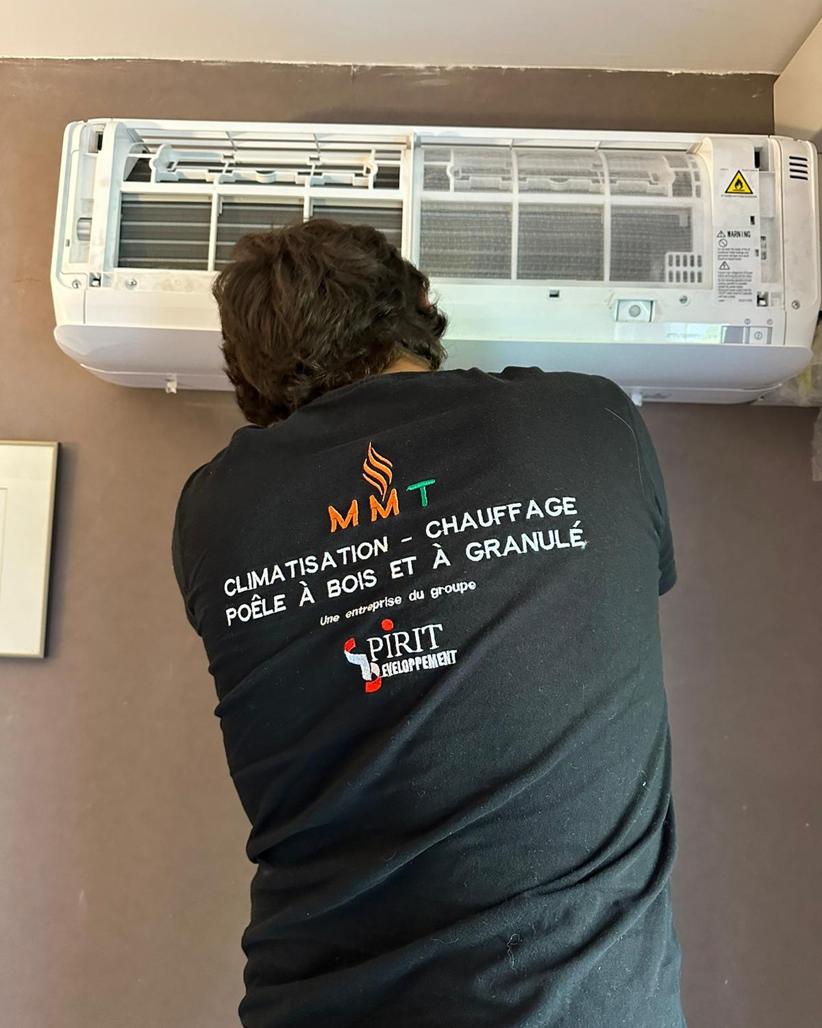 MMT Chauffage votre professionnel de l'installation, de l'entretien et du dépannage de pompe à chaleur (pac). chauffagiste pompe à chaleur - Val d'Oise (95).