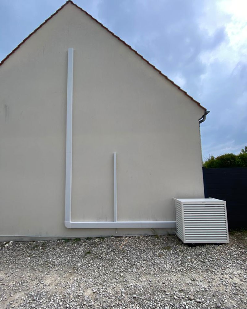 Vous habitez en ile de France, vous avez en projet d'installation rénovation, l'entretien ou la réparation d'un système de climatisation ? Contactez MMT